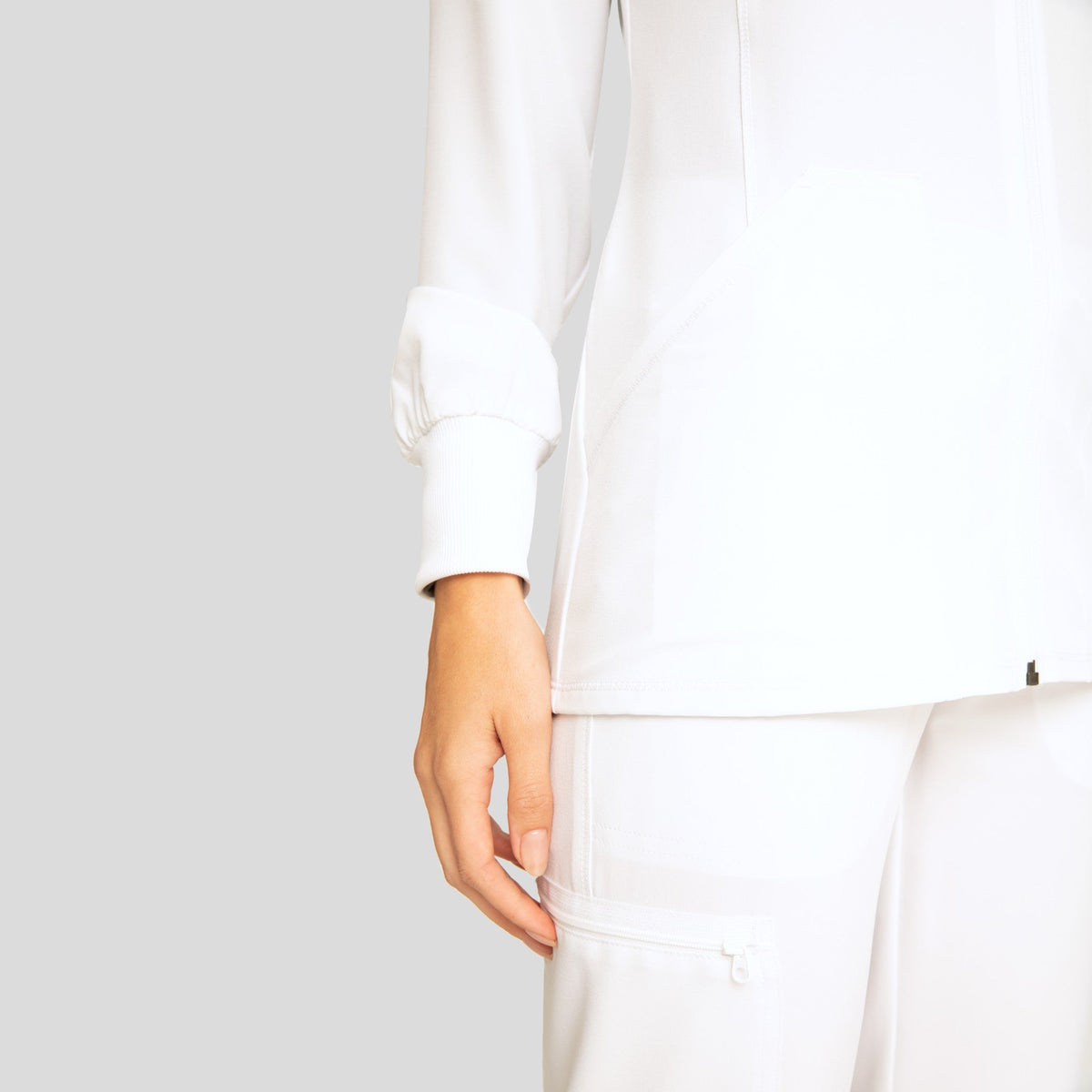 CKA_384_White_Detail