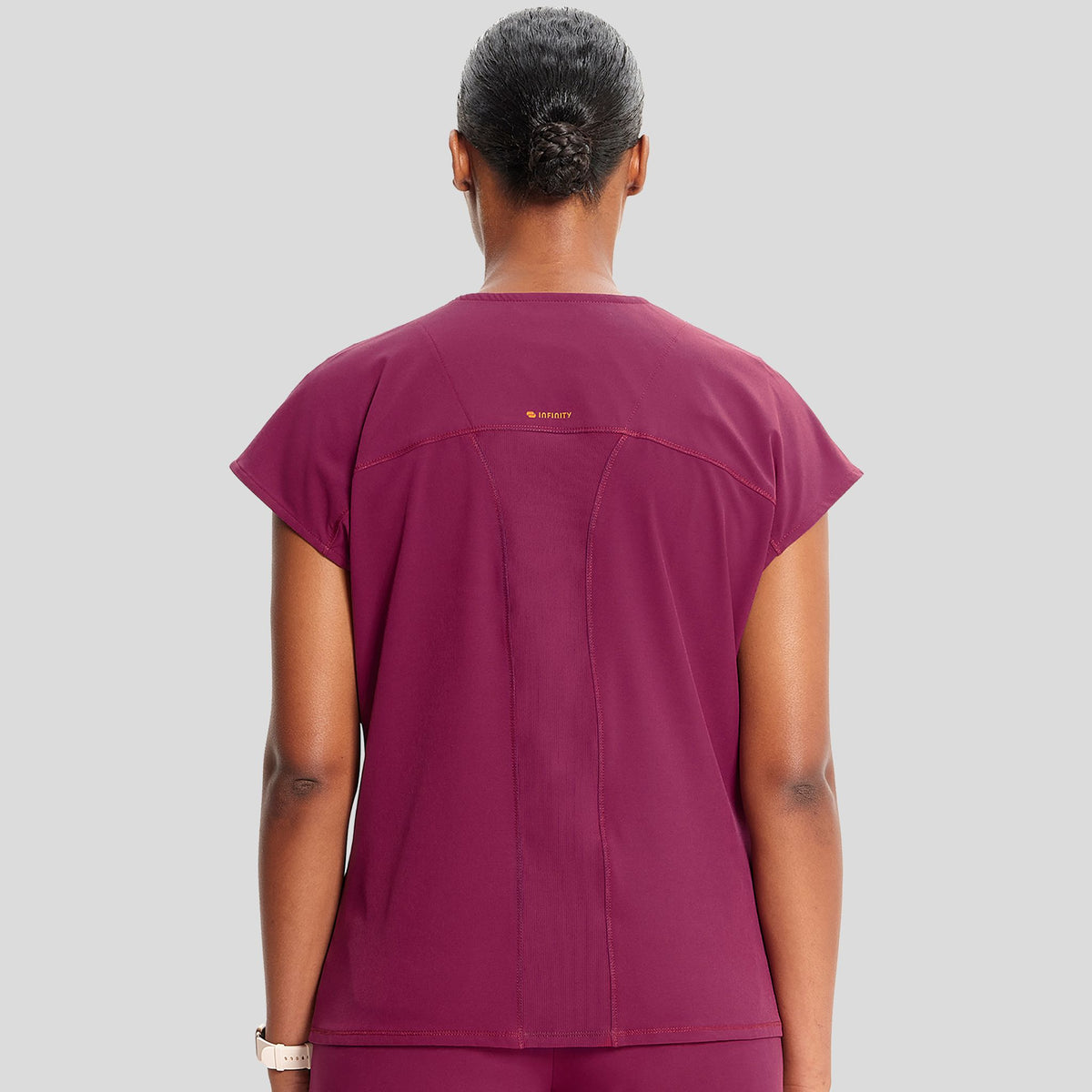 IN_INFINITY_GNR8_henleyTOP_622A_WINE_BACK