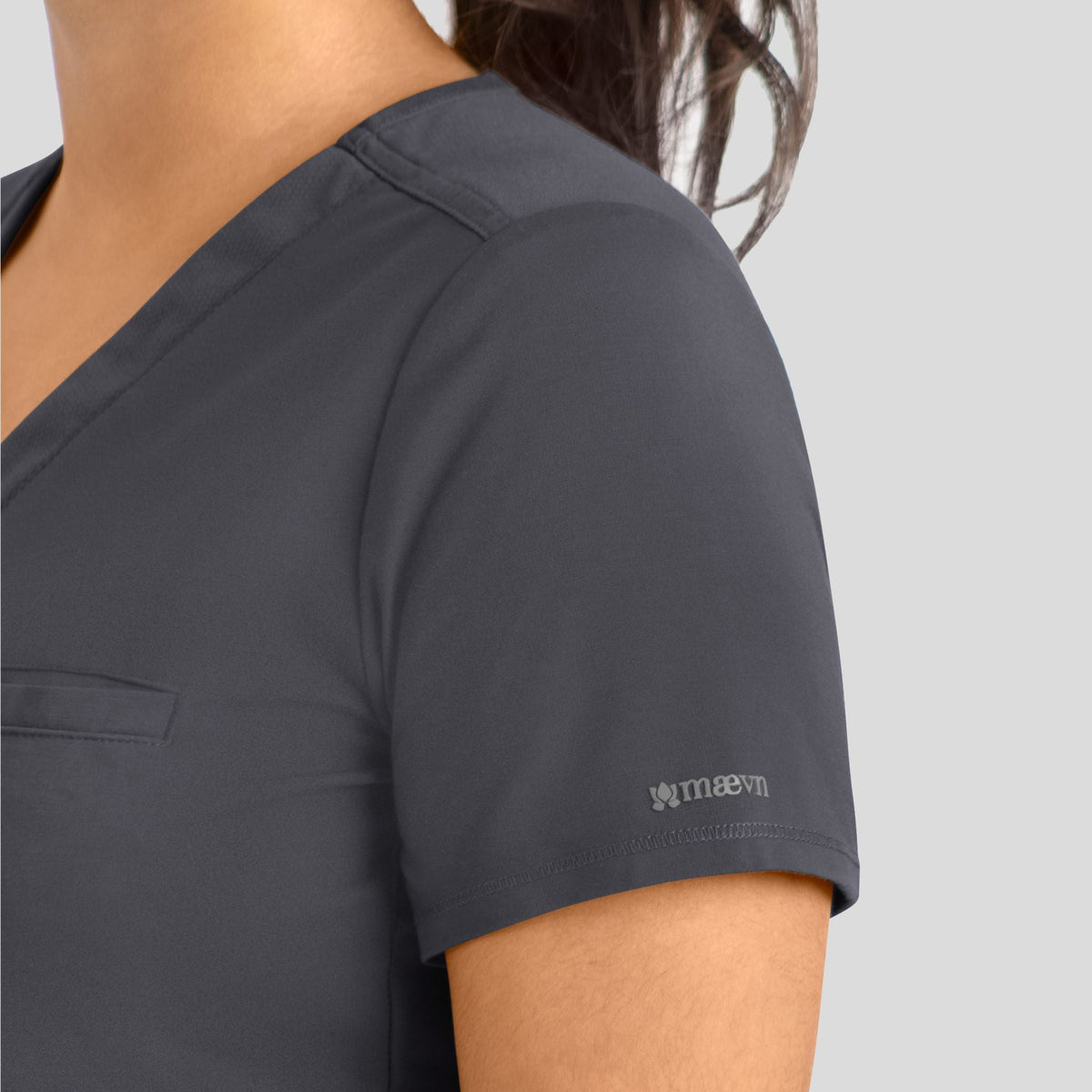 Maevn_Focus_20301_pewter_sleeve