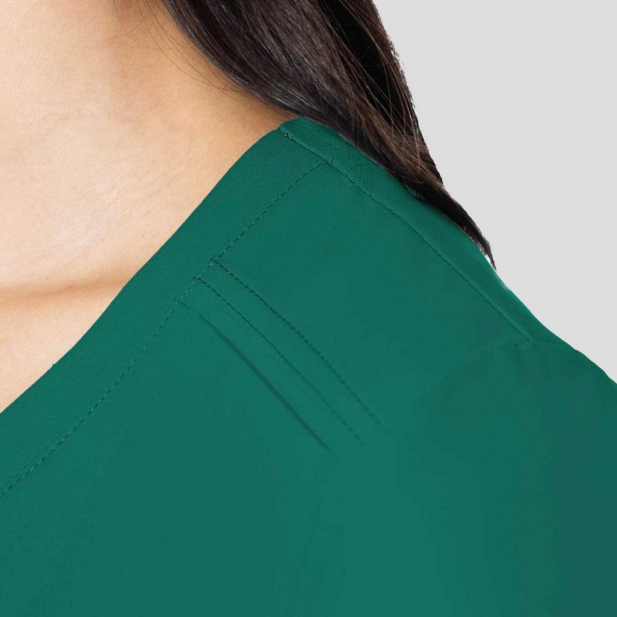 MedCouture_Insight_MC2411_hunter_detail2