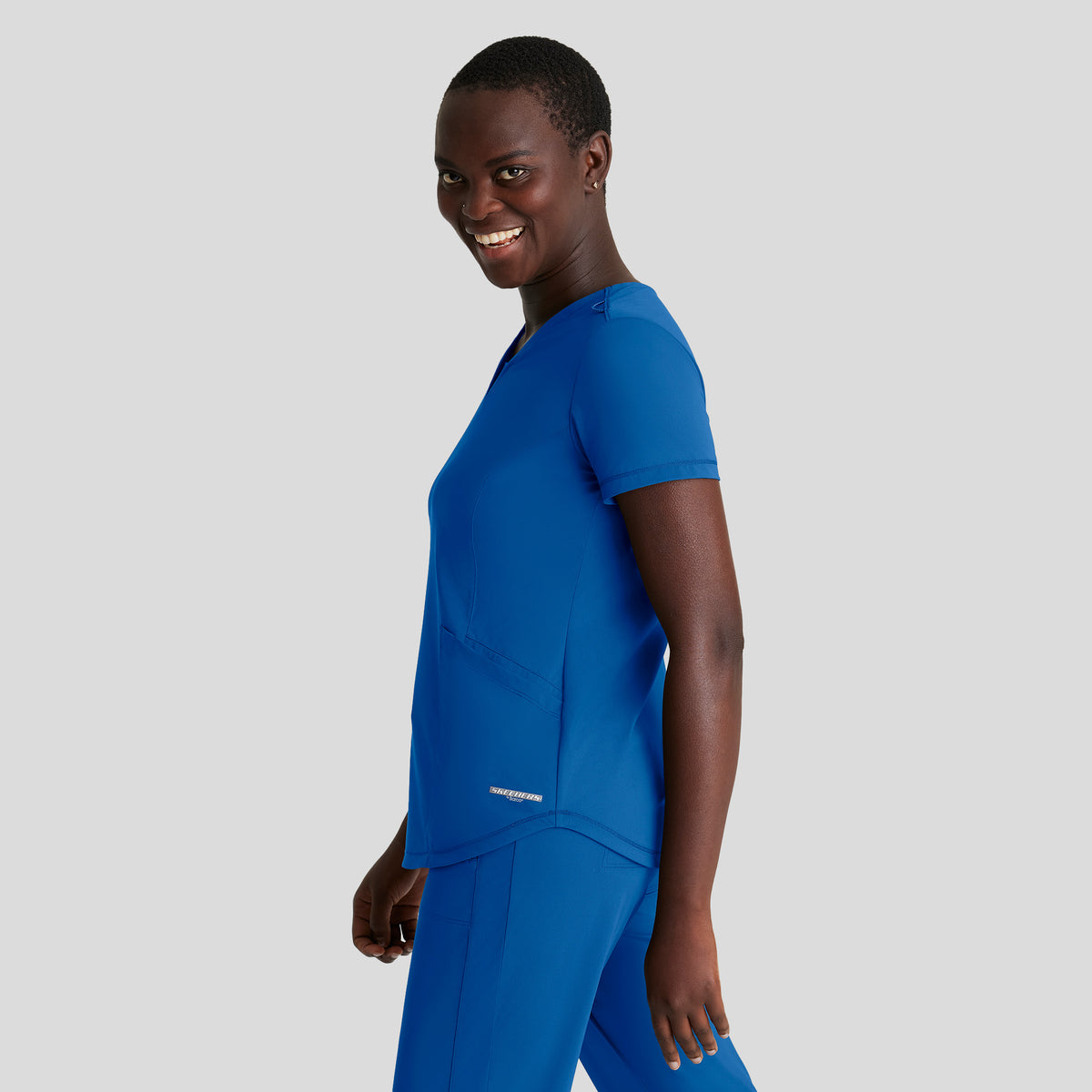 Serene 3-Pocket V-Neck Top | Royal