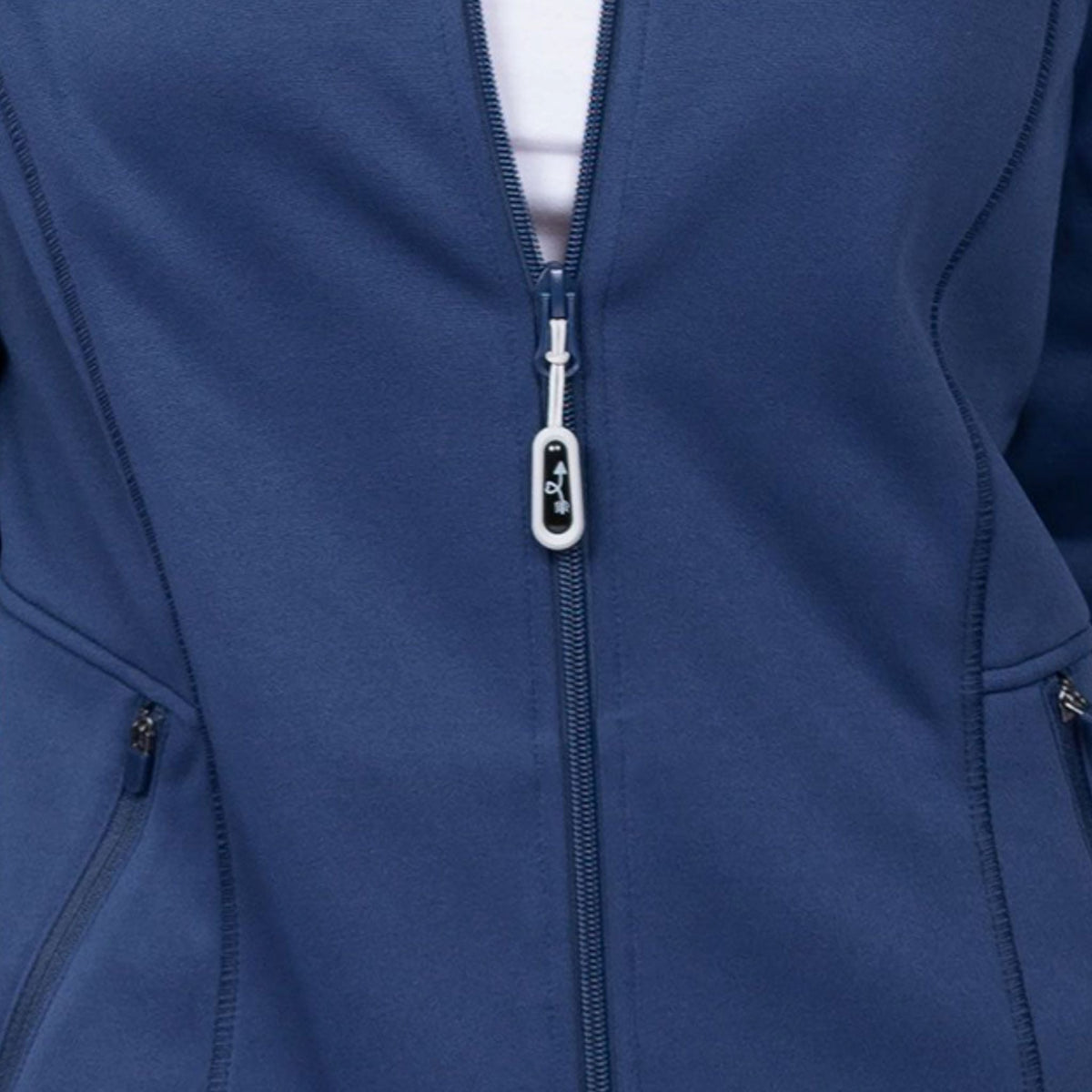 Zavate_AvaTherese_2023_navy_detail