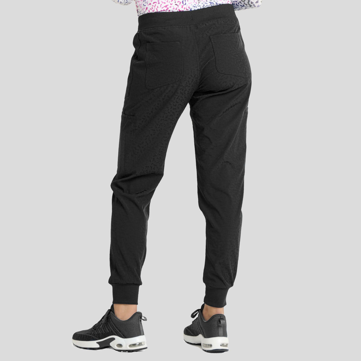Zavate_javquard_3070_black_back