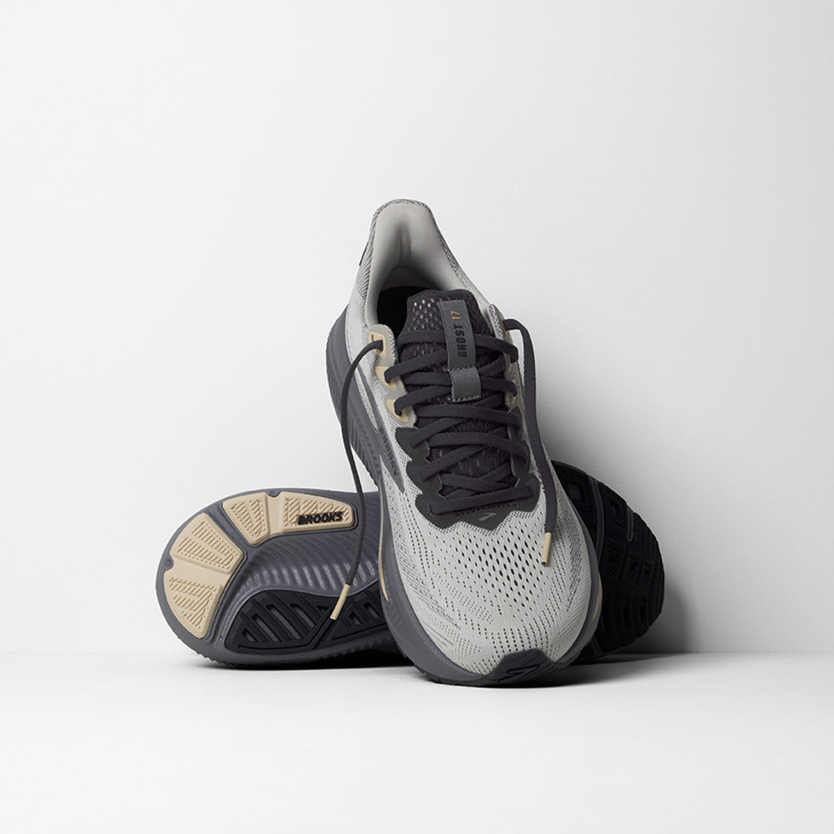 Men's Ghost 17 | Vaporous Grey/Primer/Sand