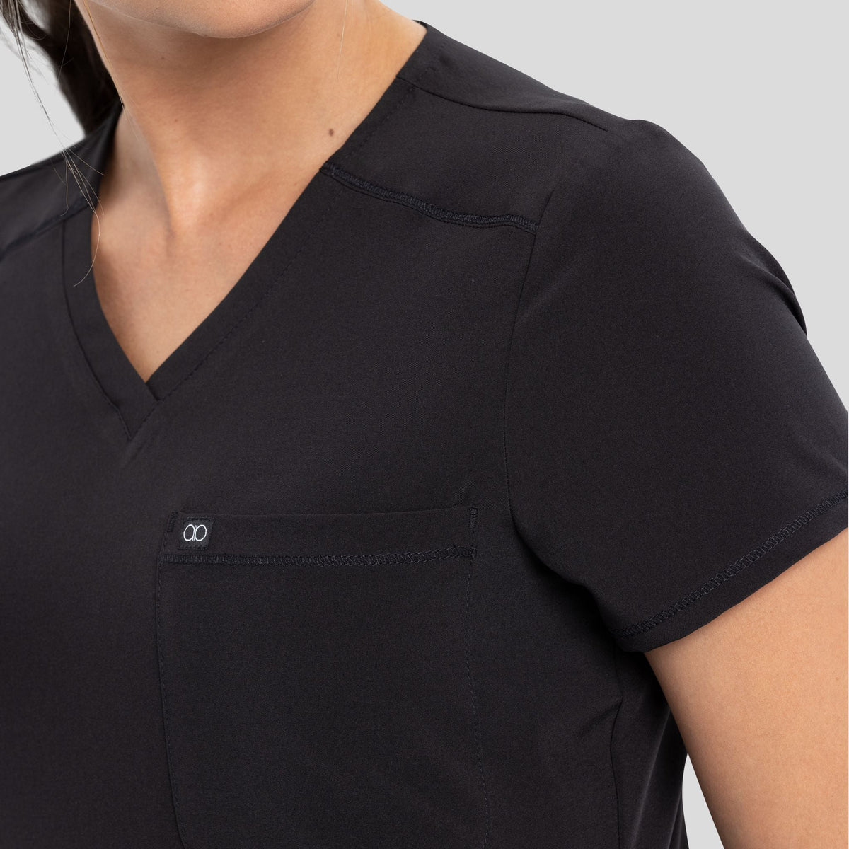 CKA_690_Black_Detail