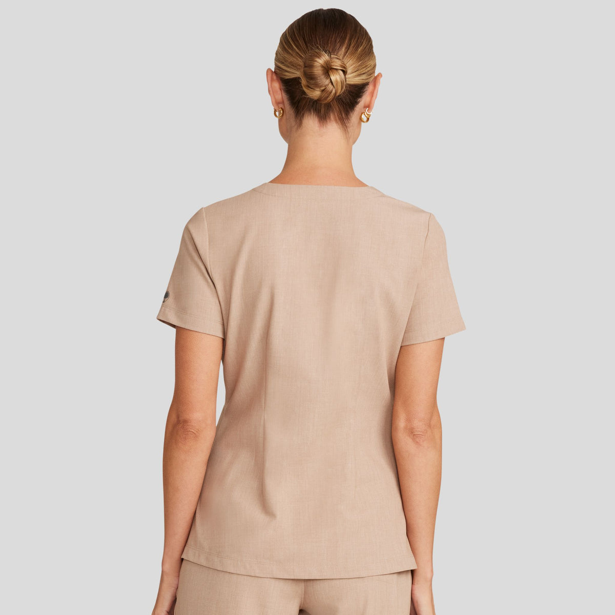 Women's Billie V-Neck Scrub Top | Desert Taupe