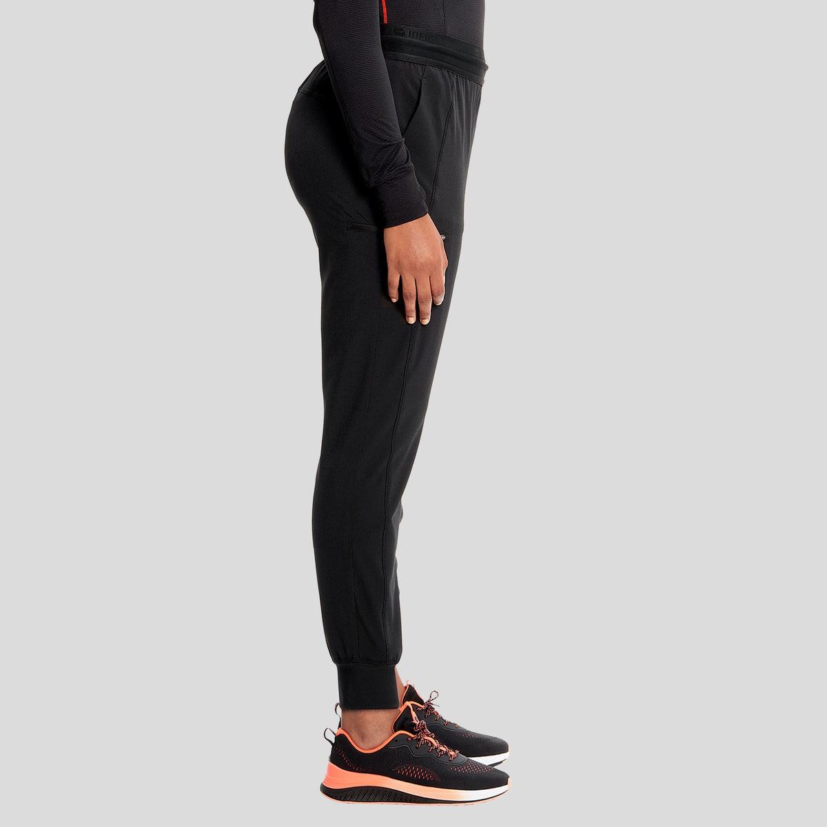 IN_INFINITY_GNR8_MIDRISEJOGGER_122A_BLACK_RIGHT2