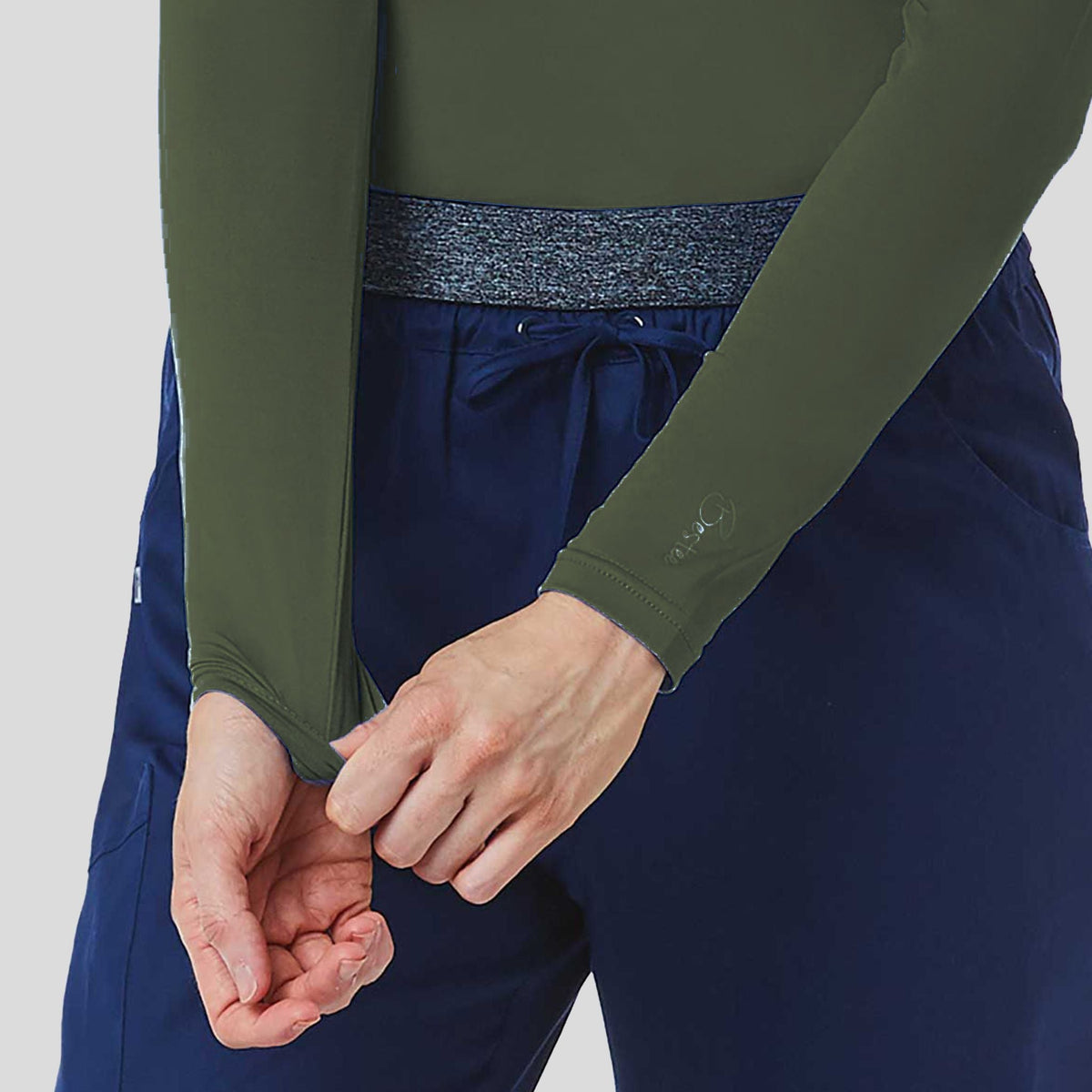 Maevn_Momentum_6909_olive_detail