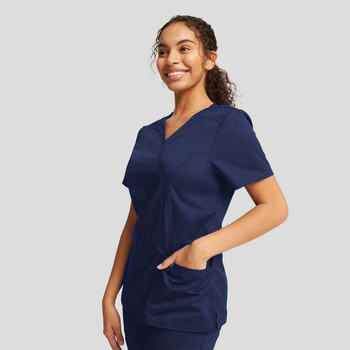 Revolution_WW610_Navy_Left